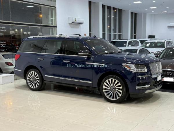 Lincoln Navigator 2018 (Blue)