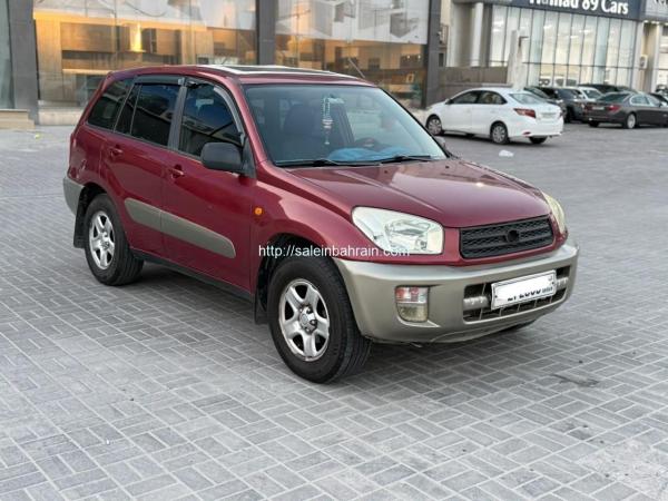 Toyota Rav-4 / 2001 (Red)