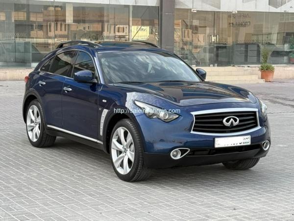 Infiniti QX70 / 2015 (Blue)