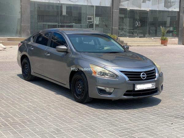Nissan Altima 2016 (Grey)