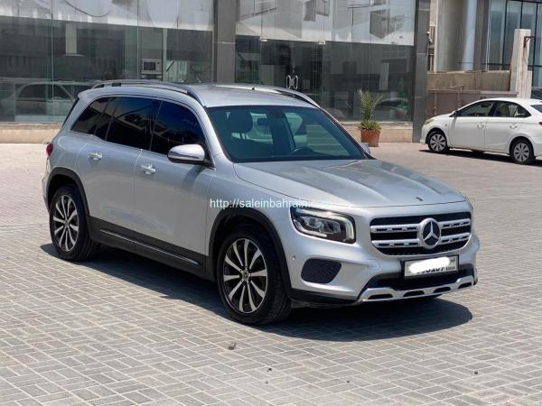 Mercedes Benz GLB-200 / 2021 (Silver)