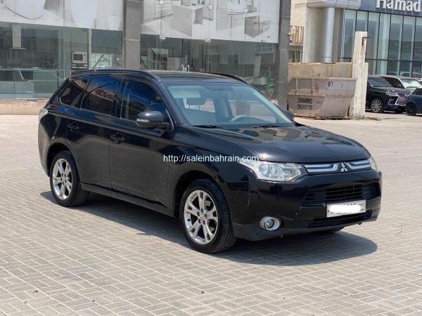 Mitsubishi Outlander 2014 (Black)