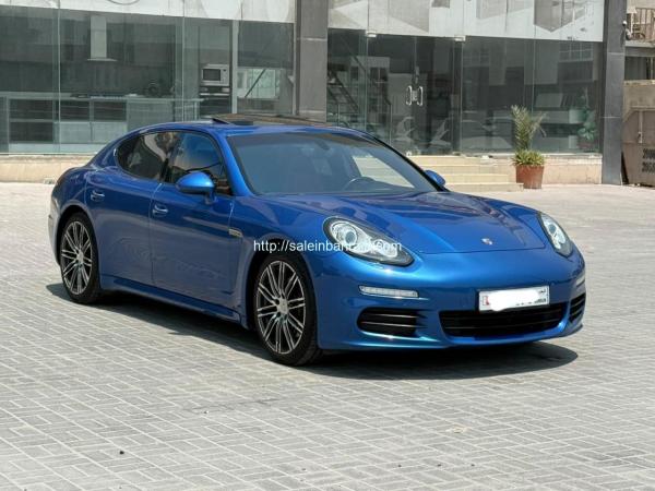 Porsche Panamera 2015 (Blue)