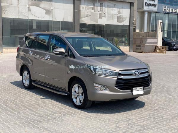 Toyota Innova 2016 (Bronze)