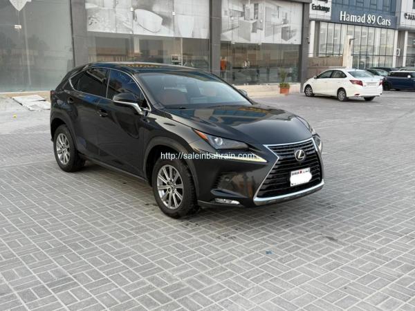 Lexus NX-300 / 2018 (Black)