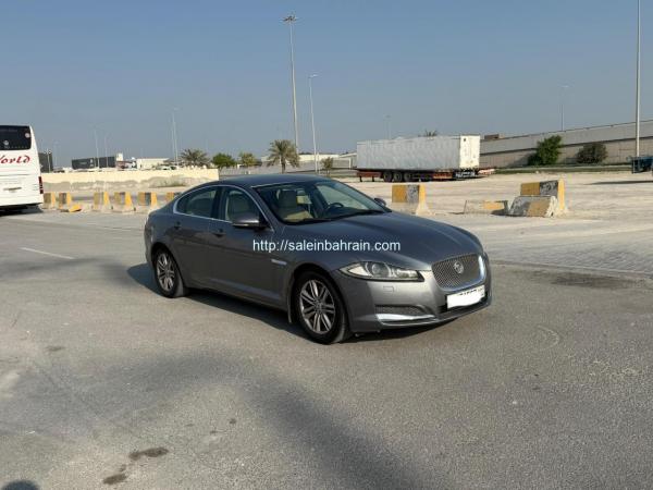 Jaguar XF 2012 (Grey)