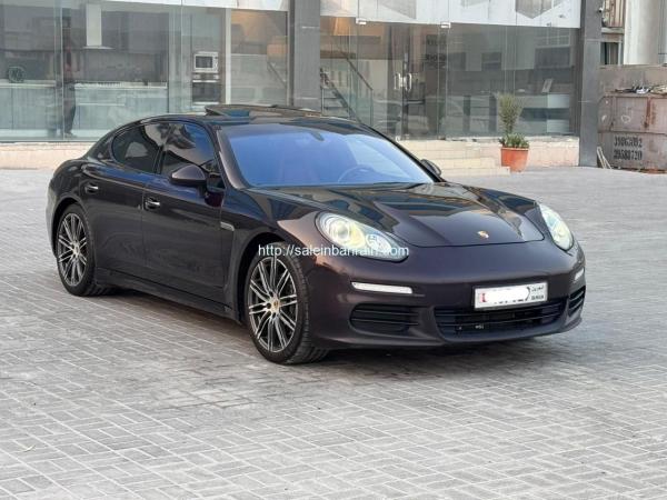 Porsche Panamera 2015 (Mauve)
