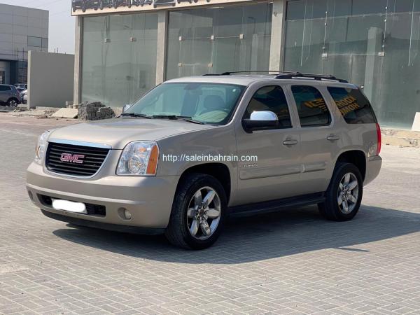 GMC Yukon 2008 (Silver)